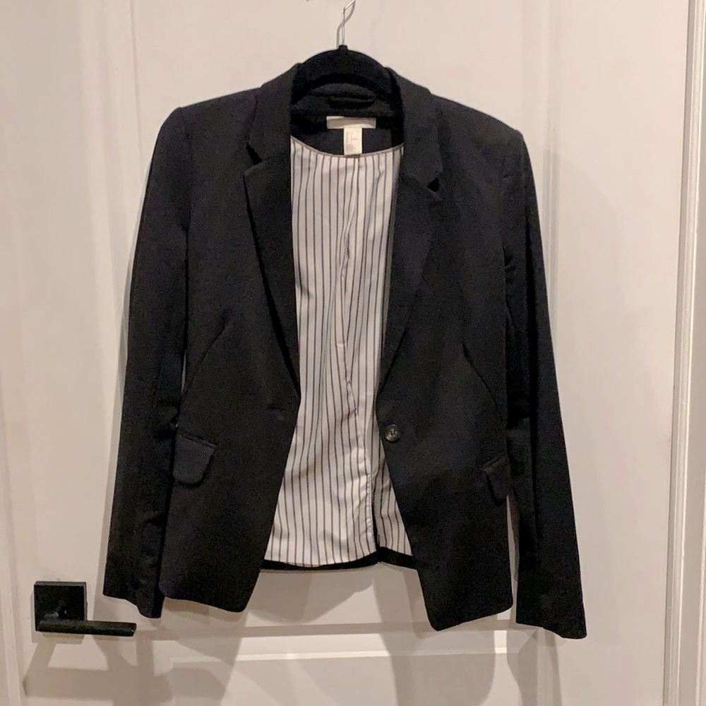 Classic but comfortable Black Blazer